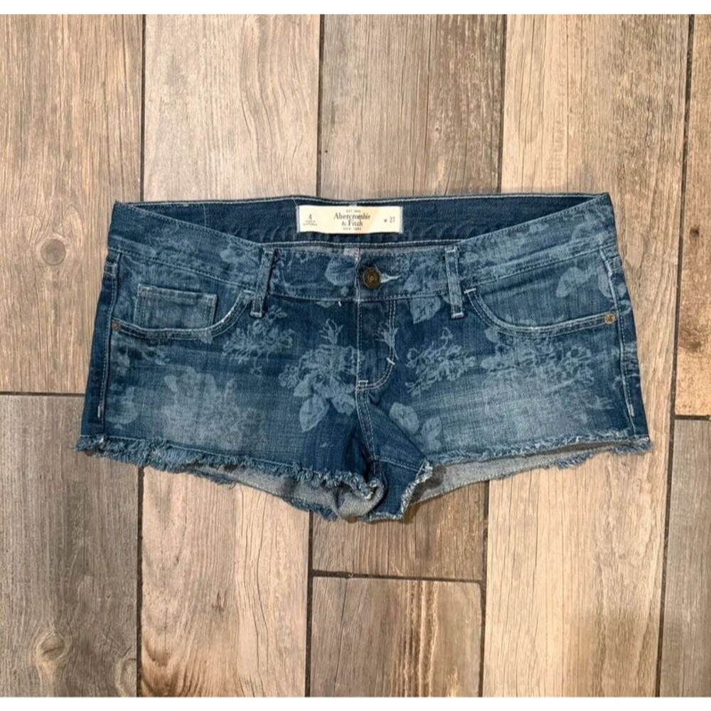 Abercrombie & Fitch Super Low Rise Jean Shorts Size 4